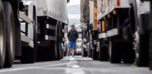 Caminhoneiros Reclamam De Menos Viagens E Dizem Não Achar Lugar Para Comer 27 de março de 2020