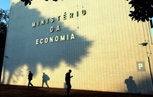 Ministério da Economia: previsão de crescimento do PIB reduz para 2,1%