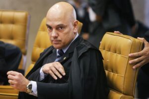 STF, suspende nomeação de Ramagem na Polícia Federal