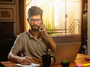 Trabalhar Em Casa Durante O Isolamento Social Na Pandemia 06 de abril de 2020