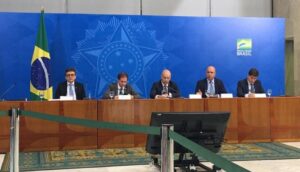 Receita prorroga prazo para entrega de Imposto de Renda 01/04/2020