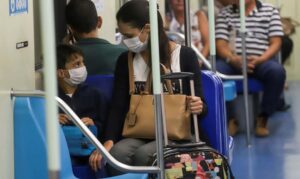 Santa Casa de SP monta tendas para atender suspeitos por coronavírus 